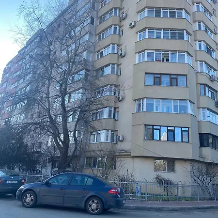 Studio Modern Vitan-Mihai Bravu Bucharest Exterior photo